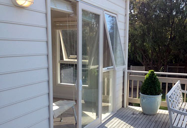 Timber Sliding Door Awning Window Combinatio