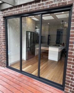 Sliding Door