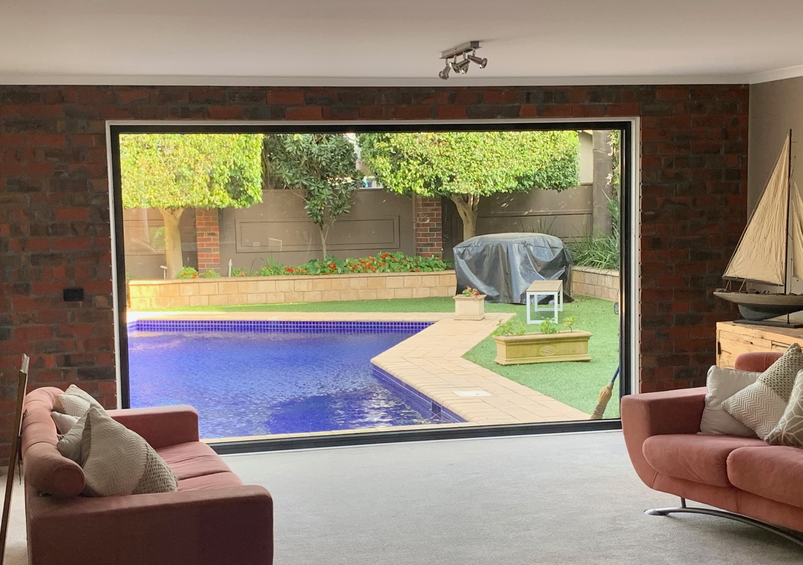 Aluminium Fixed Windows | Melbourne Replacement Windows