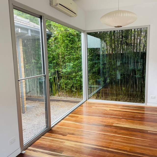 Door & Window Exchange
