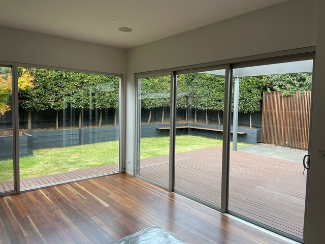 Door & Window Exchange