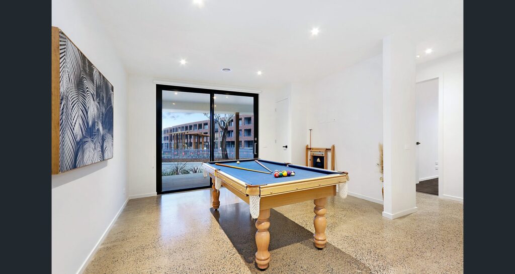 Door & Window Exchange